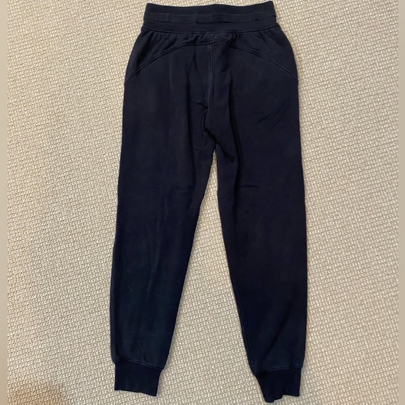 Athleta ‘Balance’ Jogger - Picture 4 of 5